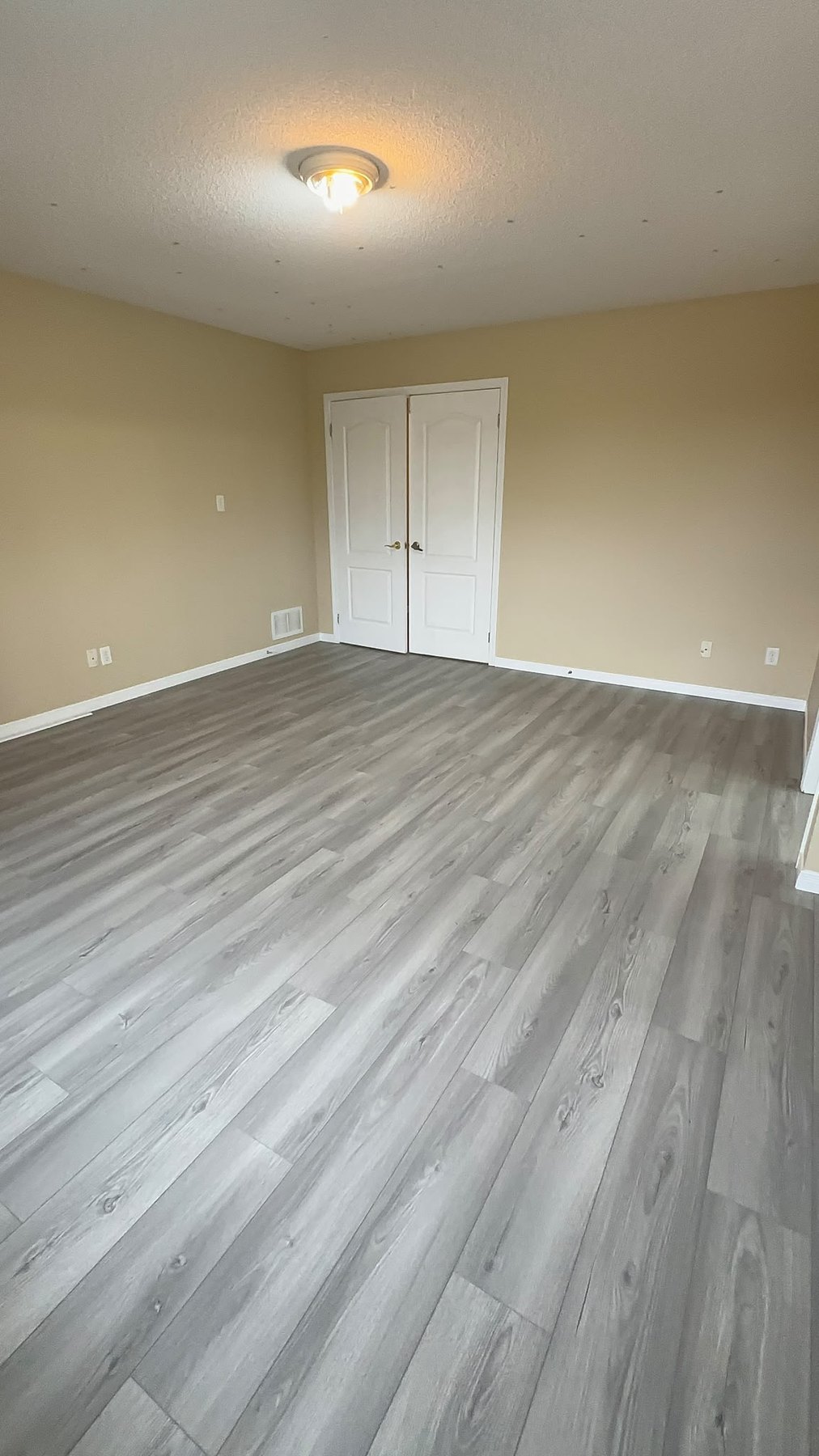 Flooring & Closet Finish by Reliance Contracting 168
